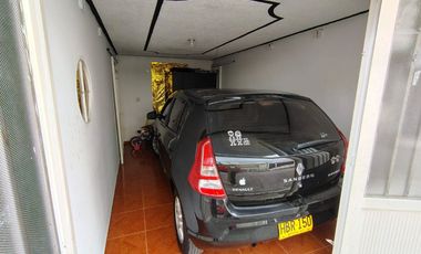 Casa en Fusagasugá con Primer Piso Arrendado | Rentabilidad Inmediata - Barrio San Fernando