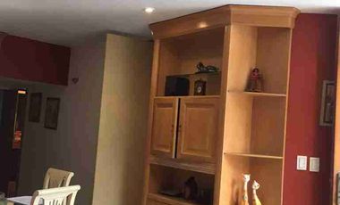 DPTO AMOBLADO EN 1ER PISO 2DORMITORIOS