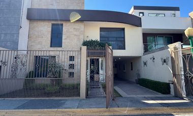 Propiedad de Lujo en Venta – Arboledas de San Javier, Pachuca, 3 habitaciones