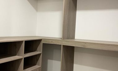 Departamento semiamueblado en venta en Xentric Tuna