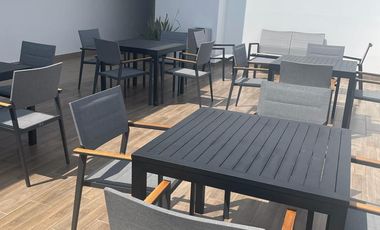 Departamento semiamueblado en venta en Xentric Tuna
