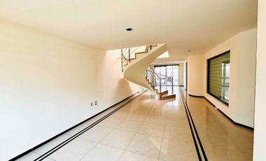 Casa en renta Metepec, entre Av las Torres y Av Tecnológico