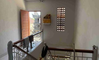 Di jual rumah minimalis lantai II di jl ganda pura Kesiman Denpasar Timur
