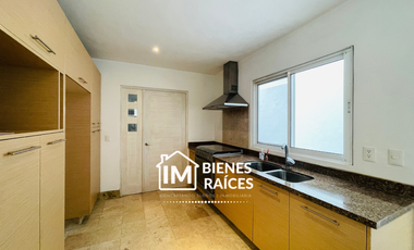 CASA EN VENTA PUNTA DEL ESTE