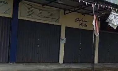 Dijual Gudang Zona Kuning Lokasi Juwiring,Klaten Luas 2200m2 BU!!