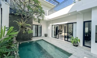 FREEHOLD VILLA SEMINYAK BIDADARI  Lokasi strategis, dekat Sunset Road