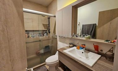 VENTA - El Condado, Corregidora. Departamento de 3 recámaras