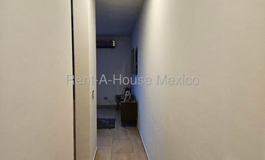 VENTA - El Condado, Corregidora. Departamento de 3 recámaras