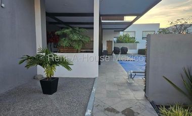 VENTA - El Condado, Corregidora. Departamento de 3 recámaras