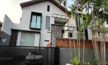 Dijual Rumah Bagus Siap Huni di Lebak Bulus