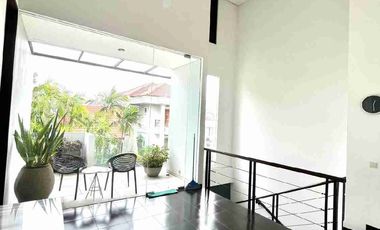 Dijual Rumah Bagus Siap Huni di Lebak Bulus