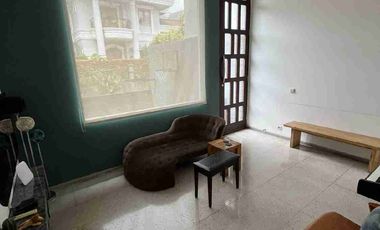 Dijual Rumah Bagus Siap Huni di Lebak Bulus