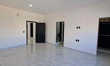 Casa en venta Frac privado Bosques dela trinidad  zona sur pte de la ciudad
