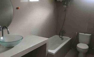 for ren house Deket sekolah Perancis Fatmawati jakarta selatan