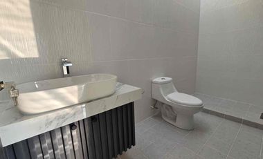 Casa en venta en Residencial Puerta de Hierro zona sur pte de la ciudad