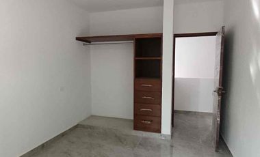 casa en venta con terreno amplio a cuadras de la carretera panamericana