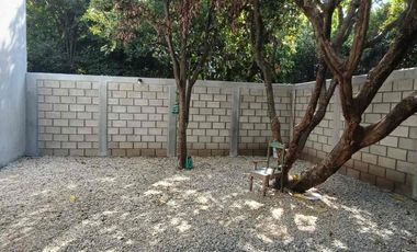 casa en venta con terreno amplio a cuadras de la carretera panamericana