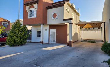 SE RENTA CASA VILAGO RESIDENCIAL