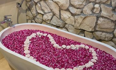 1 Unit Terbatas! Villa Premium Dekat Tugu Jogja, Full Pengelolaan Kelas Hotel