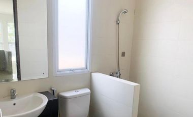 Rumah Modern Siap dI huni di cluster Premier Park 1 modernland tangerang