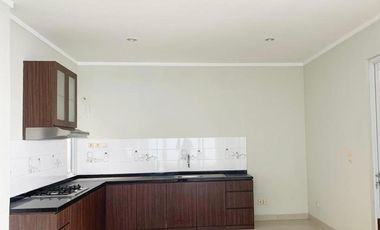 Rumah Modern Siap dI huni di cluster Premier Park 1 modernland tangerang