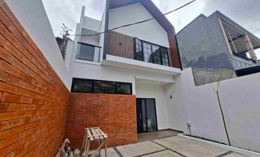 Rumah Baru Modern Tropis Siap Huni Di Antapani Kota Bandung