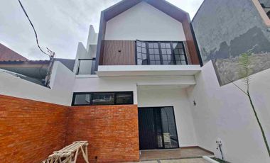 Rumah Baru Modern Tropis Siap Huni Di Antapani Kota Bandung