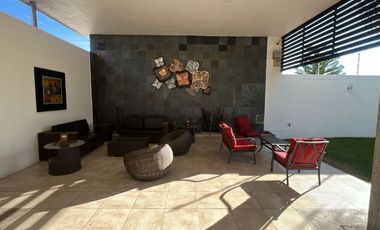 CASA EN RENTA EN RESIDENCIAL LA LOMA