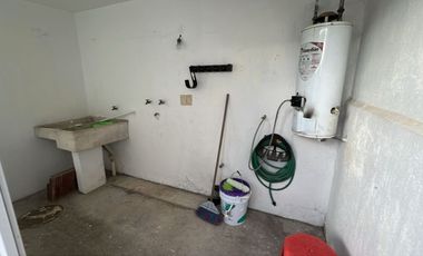 CASA EN RENTA EN RESIDENCIAL LA LOMA