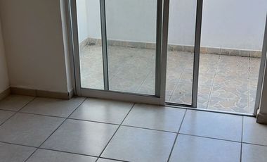 CASA EN RENTA EN RESIDENCIAL LA LOMA