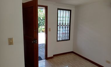 SE ARRIENDA HERMOSA CASA CONJUNTO REFUGIO DE RIO FRIO