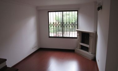 SE ARRIENDA HERMOSA CASA CONJUNTO REFUGIO DE RIO FRIO