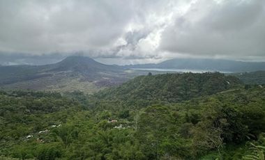 Dijual: Hotel & Restoran 6 Lantai dengan Pemandangan Danau dan Gunung Batur — Penelokan, Kintamani, Bali