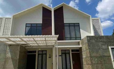 RUMAH CANTIK DI BHAYANGKARA KOTA SUKABUMI