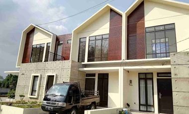 RUMAH CANTIK DI BHAYANGKARA KOTA SUKABUMI