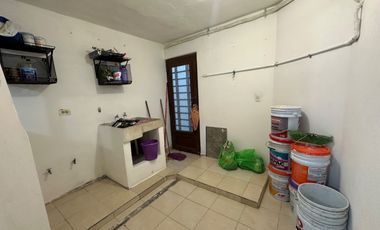 CASA EN RENTA SEMI-AMUEBLADA - COL PASEO DE SAN MIGUEL