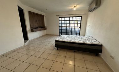 CASA EN RENTA SEMI-AMUEBLADA - COL PASEO DE SAN MIGUEL