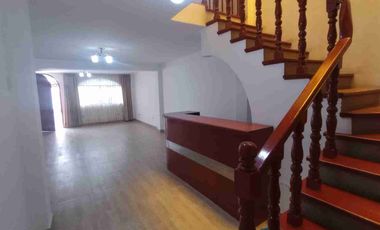 SE VENDE CASA COMERCIAL