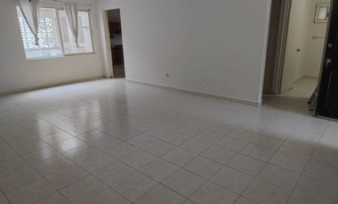 AMPLIO DEPARTAMENTO EN RENTA EN MITRAS SUR