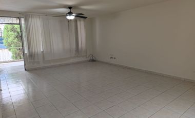 AMPLIO DEPARTAMENTO EN RENTA EN MITRAS SUR