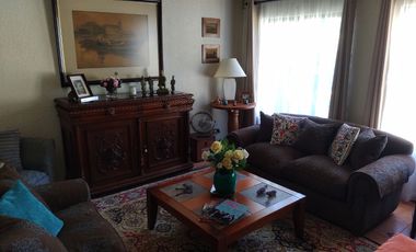 Casa en Villa Edén a metros de Colegio Concepción, U. Santo Tomás