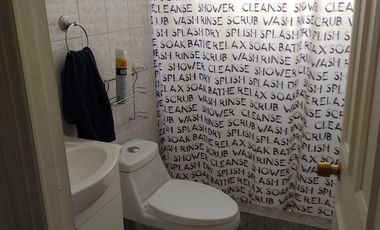 Casa en Villa Edén a metros de Colegio Concepción, U. Santo Tomás