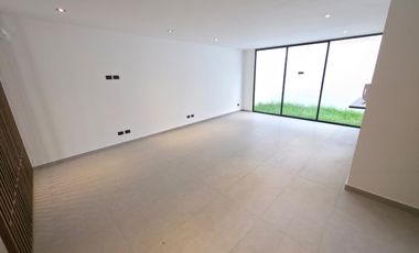 Casa en Venta en Puebla, Lomas de Angelópolis – Cluster Mar Egeo, Lomas de Angelópolis III