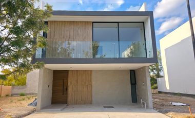 Casa en Venta en Puebla, Lomas de Angelópolis – Cluster Mar Egeo, Lomas de Angelópolis III