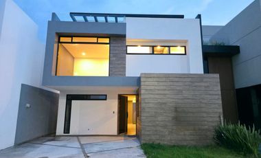 Casa en Venta – Parque Sinaloa, Lomas de Angelópolis