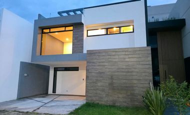 Casa en Venta – Parque Sinaloa, Lomas de Angelópolis