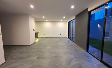 Casa en Venta – Parque Sinaloa, Lomas de Angelópolis