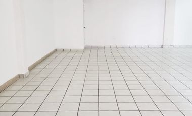 LOCAL 6-7 PLAZA MONARCA EN RENTA ATLACOMULC, MEXICO