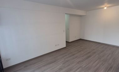 Miraflores - Departamento en Alquiler