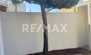 RENTA CASA EN LOMA DORADA CERCANA A OTAY